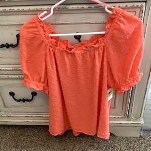 CeCe Blouse NWT